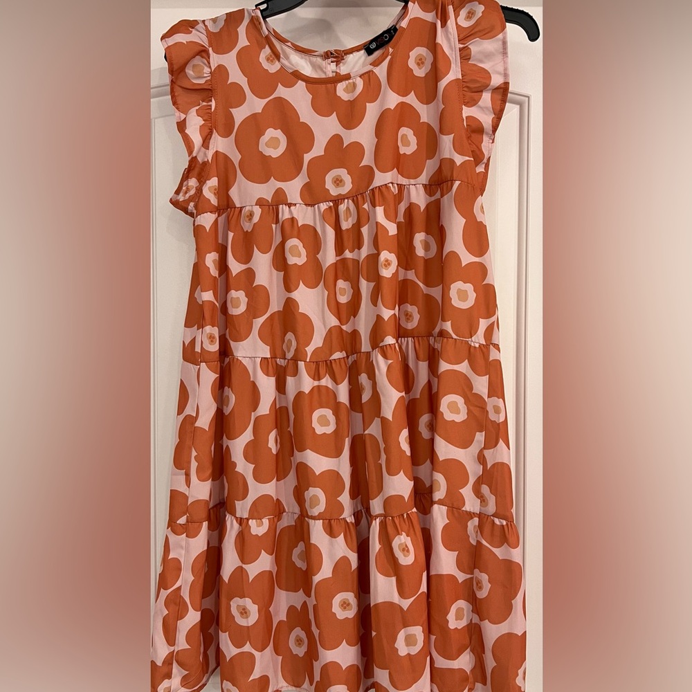 Chic Floral Sleeveless Dress - Orange and White
